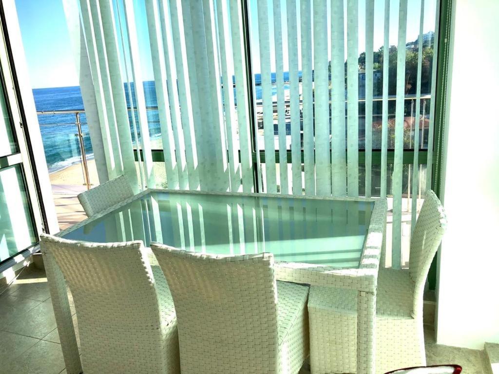 Beach Apartment No 17 Святые Константин и Елена Экстерьер фото