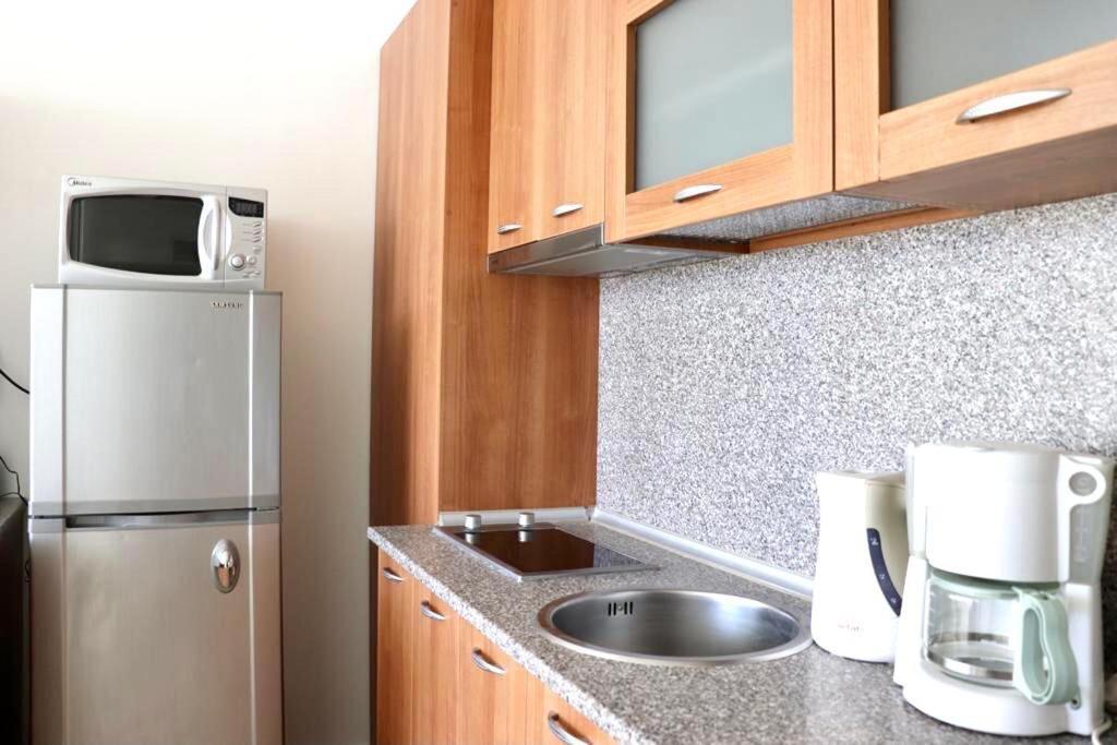 Beach Apartment No 17 Святые Константин и Елена Экстерьер фото